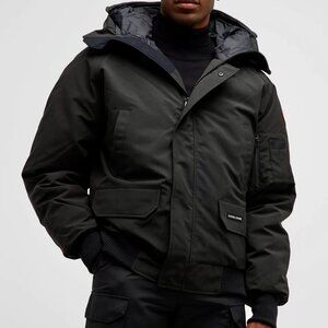 Canada Goose Men's Chilliwack Bomber Jacket in Black Sz M